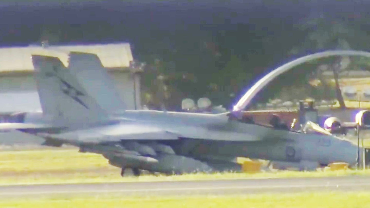 Watch Crew Eject From An Australian Super Hornet After An Aborted Takeoff