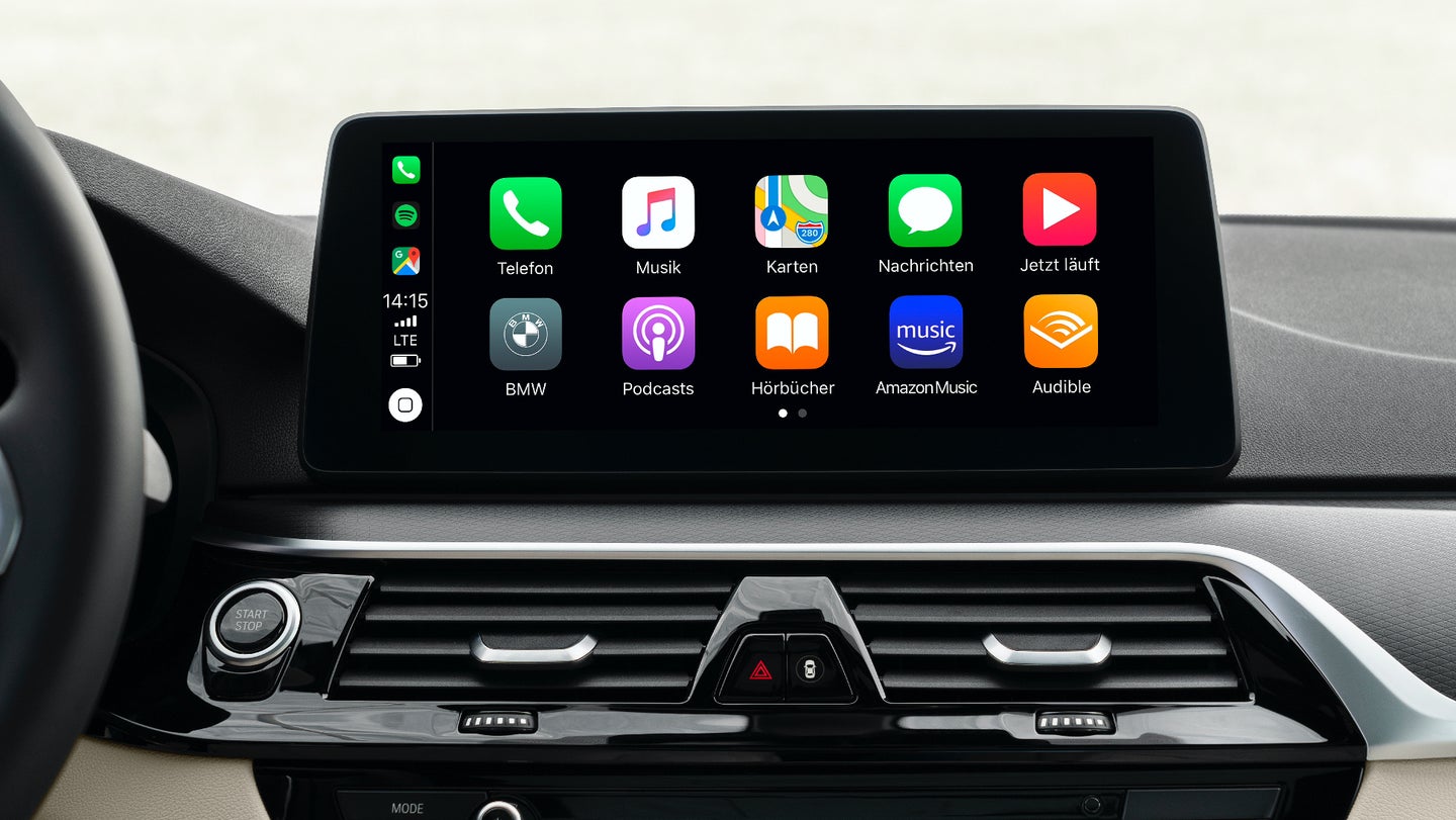 BMW System Malfunction Takes Out Apple CarPlay, Tells Some Owners to Pay for It