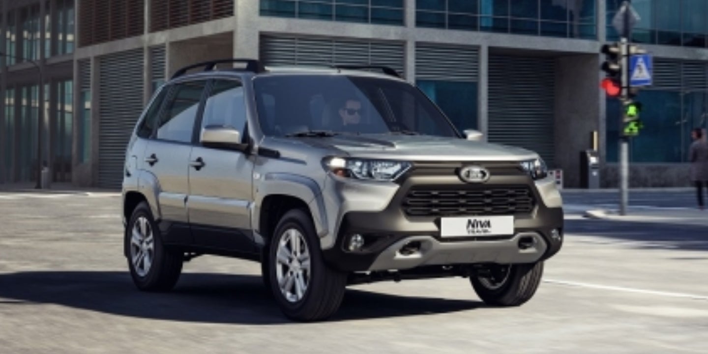 The 2021 Lada Niva Is Really a 20-Year-Old SUV With the Face of a New RAV4