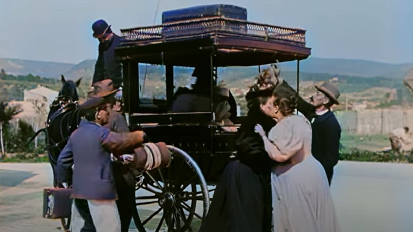 This 4K Footage from 1895 of a Family Going on a Road Trip Is the Closest Thing to Time Travel