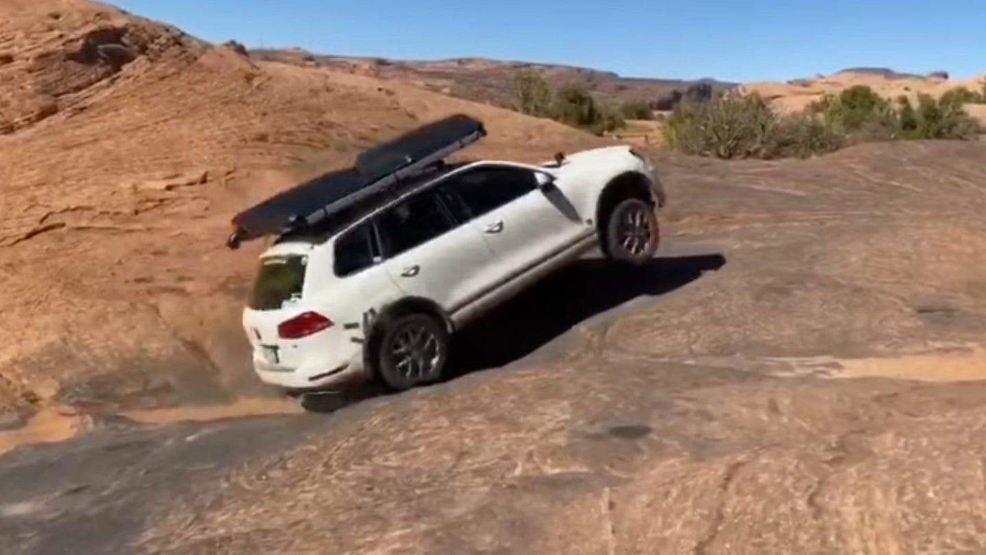 Watch a Volkswagen Touareg in Moab Prove Some Crossovers Can Still Off-Road