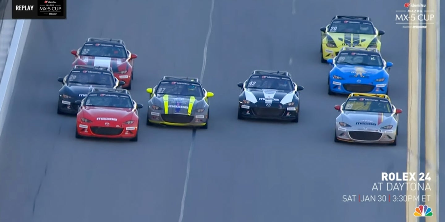 This Wild Eight-Car Mazda MX-5 Cup Finish Is One for the History Books