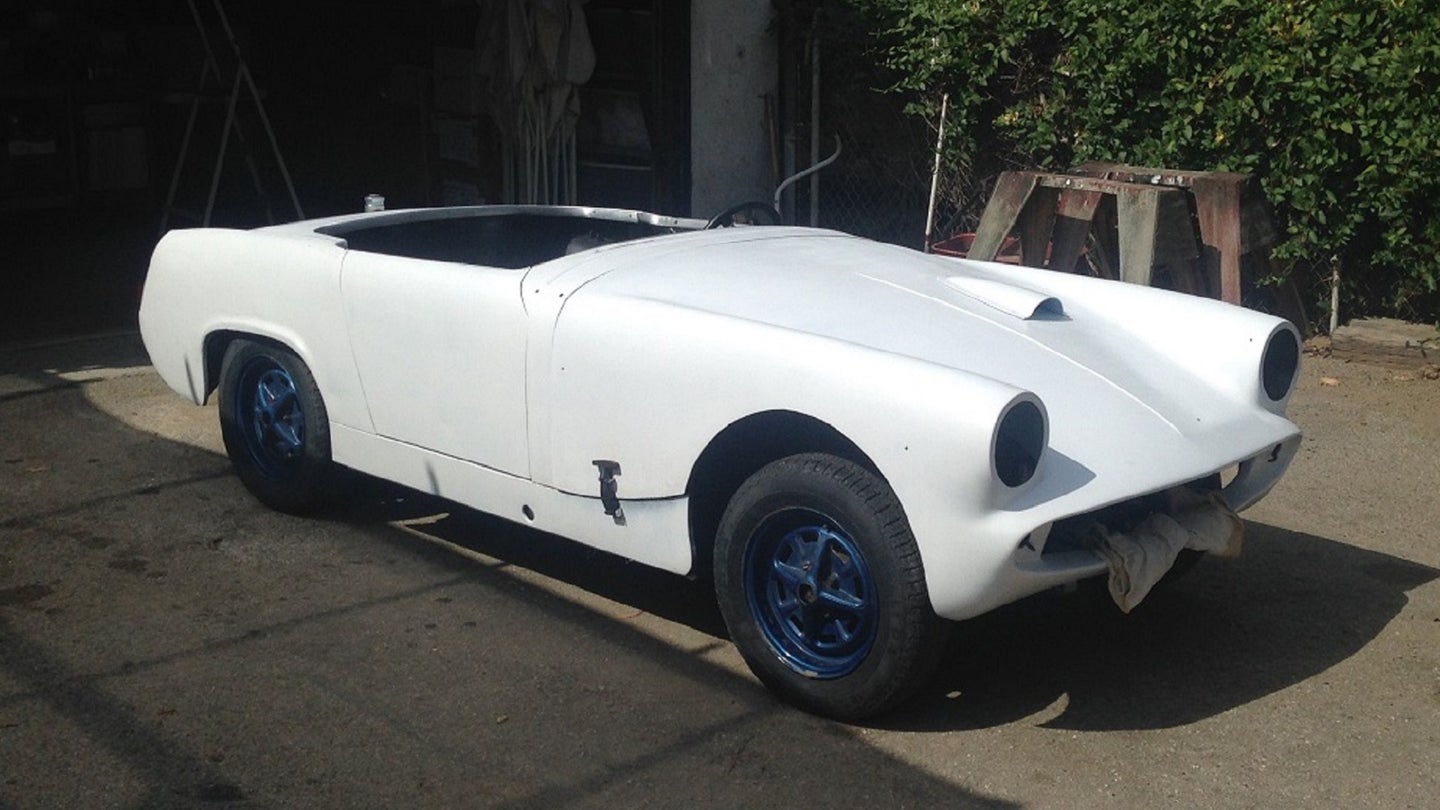 This 1962 Austin-Healey Rotting Away In an Airplane Hangar Is Coming Back to Life