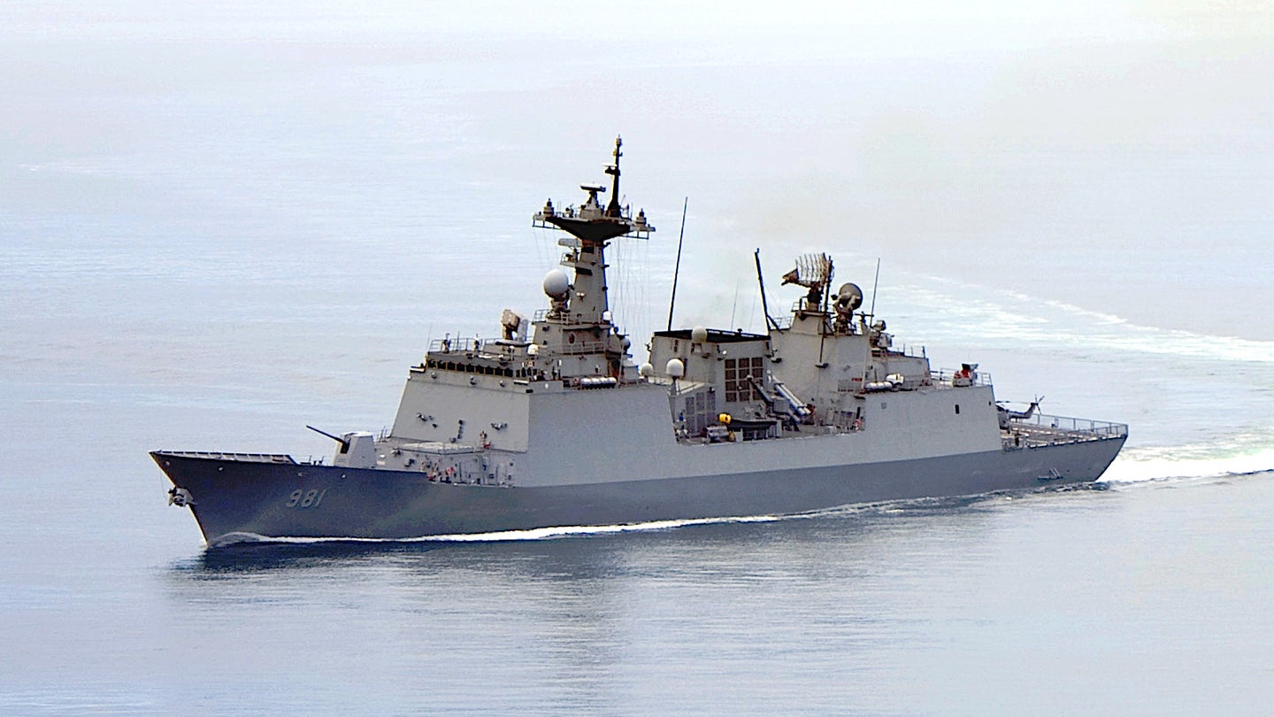 South Korean Destroyer Is Now Patrolling Near The Strait Of Hormuz After Iran Seizes Tanker