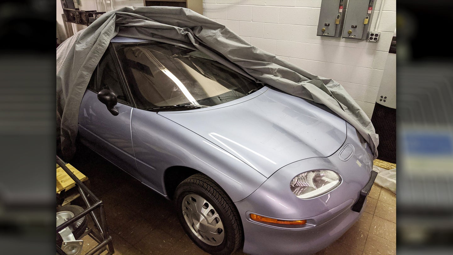 There’s a Pristine GM EV1 Saved By a Secretive Caretaker in the Depths of a University