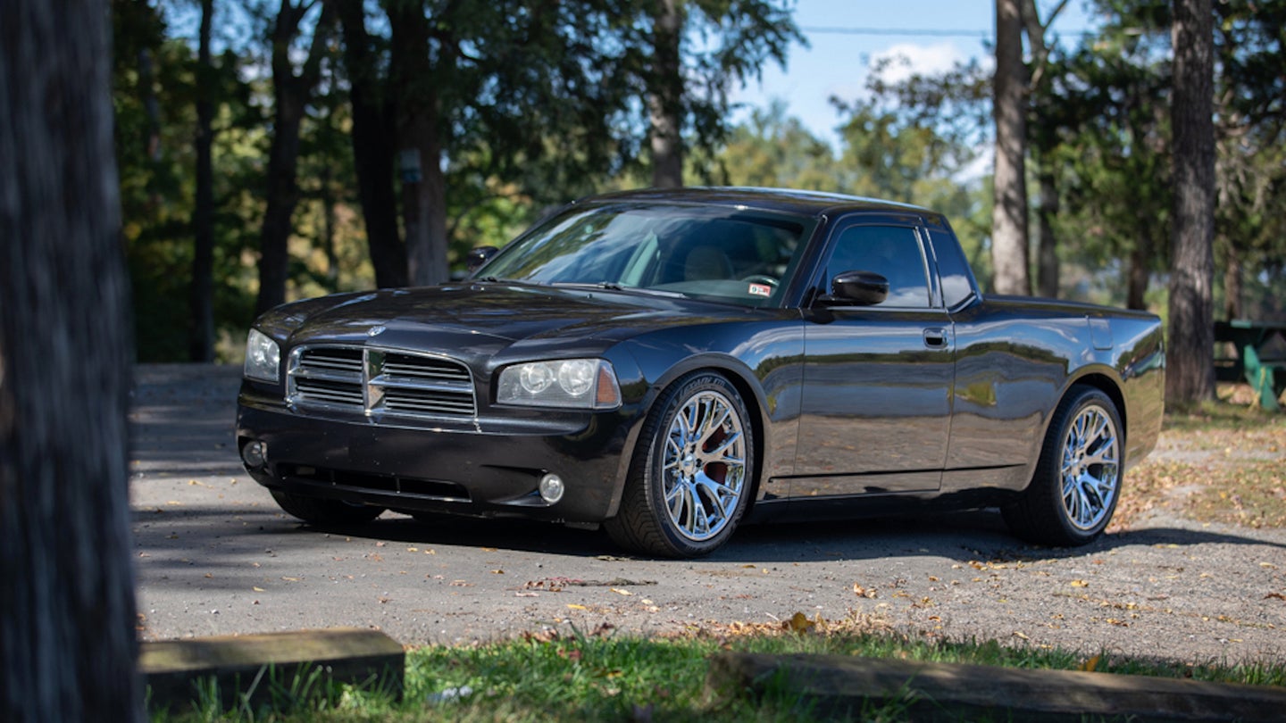 Converting a Hemi V8-Powered Dodge Charger Into a Truck Is the Right Thing to Do