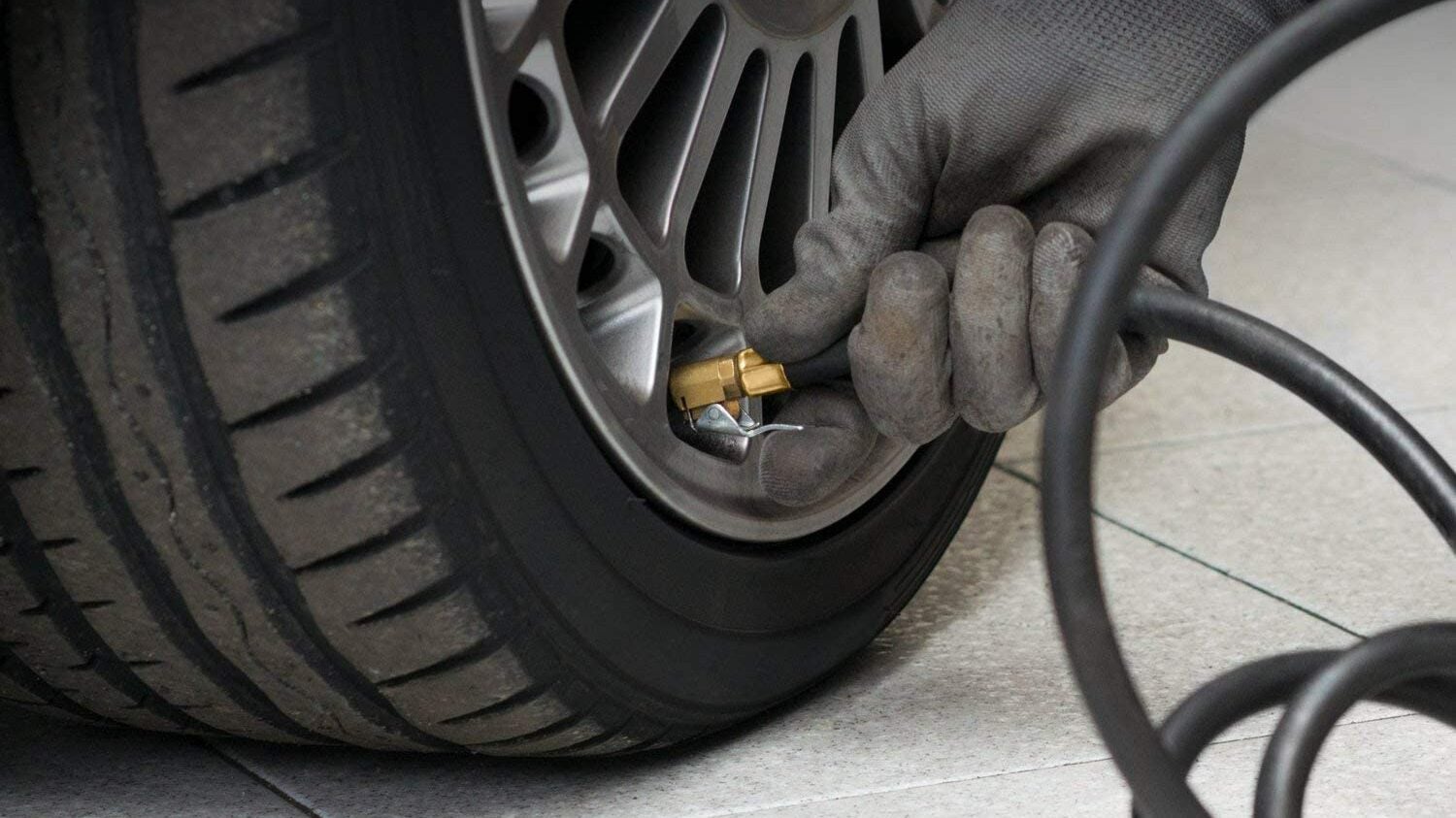 1/4" Tyre Inflator & Pressure Gauge Heavy Duty Air Line Hose Car Hand Tool 
