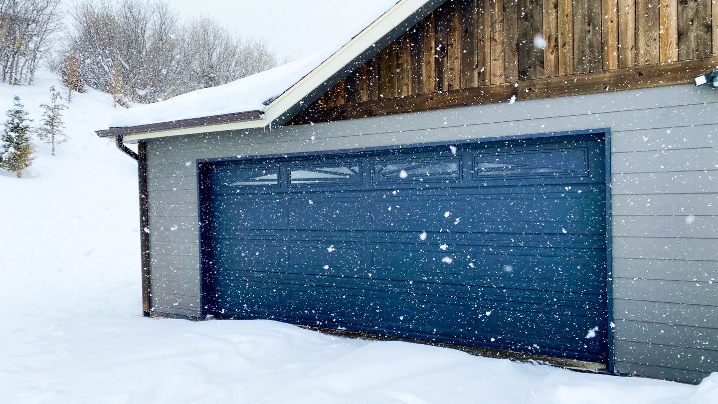 10 Steps to Get Your Garage Ready for Winter