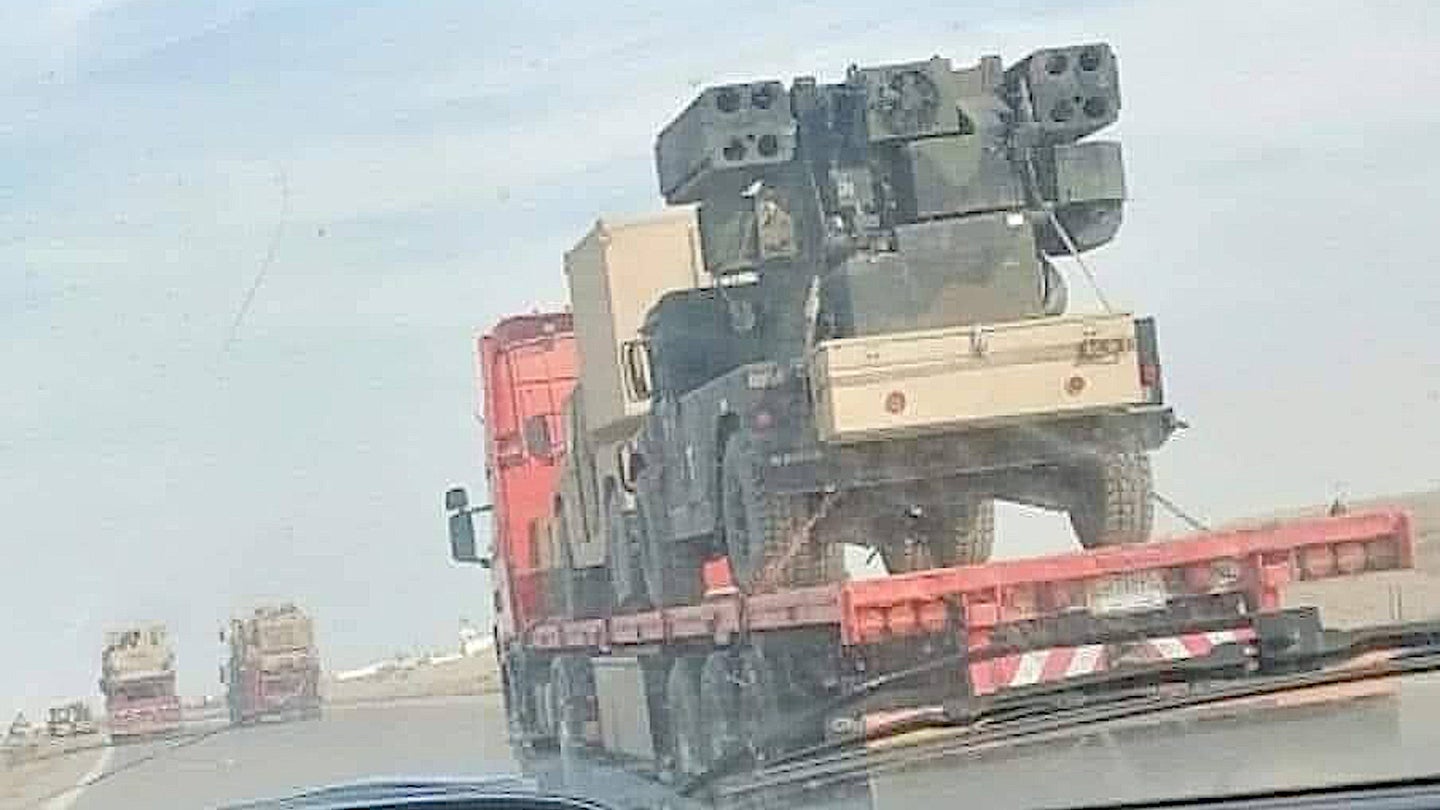 A picture reportedly showing Avenger short-range air defense systems on the back of trucks driving along a highway between the Iraqi city of Ramadi and the Syrian border.