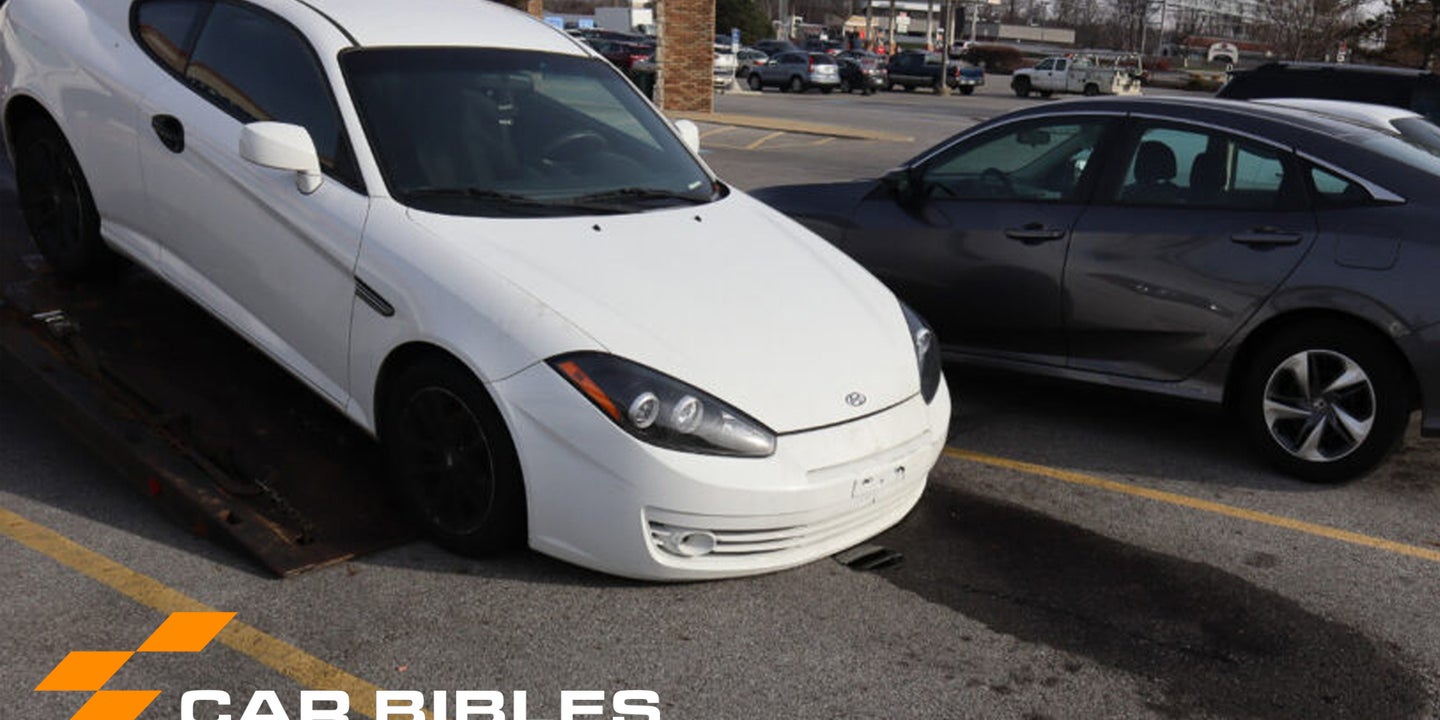 Why I Bought a $600 Hyundai Tiburon That Somebody Ditched in a Parking Lot