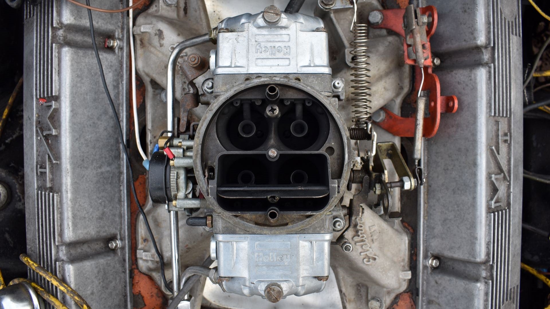 How to Adjust a Carburetor