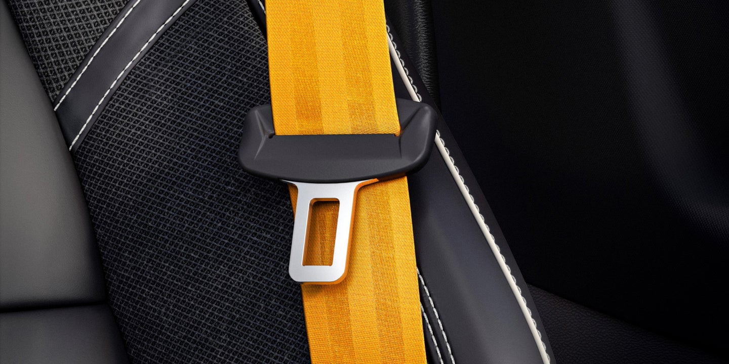 How Are Seat Belts Tested?