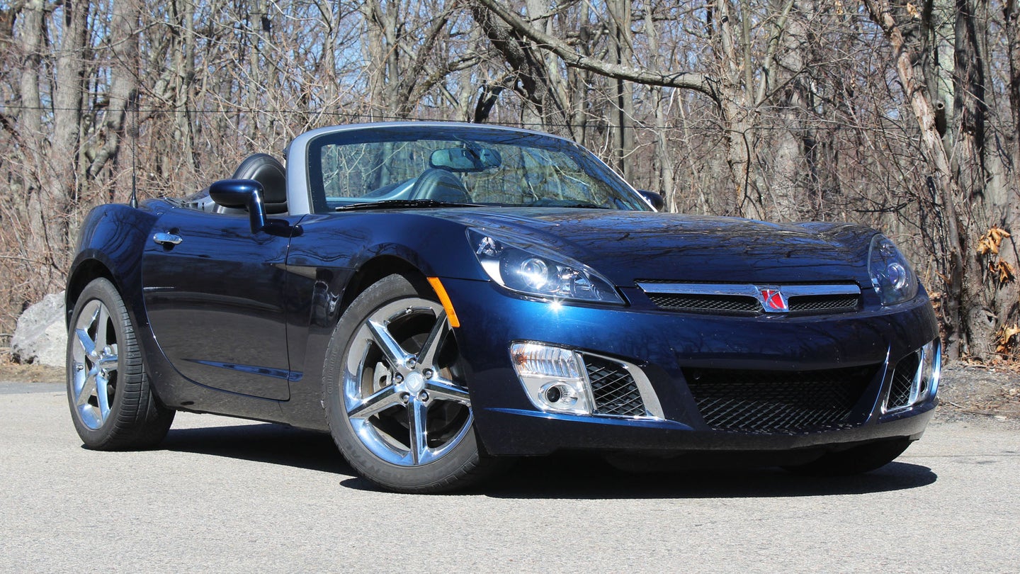 I Bought a 2008 Saturn Sky Red Line and It’s Way Better Than I Thought It Would Be