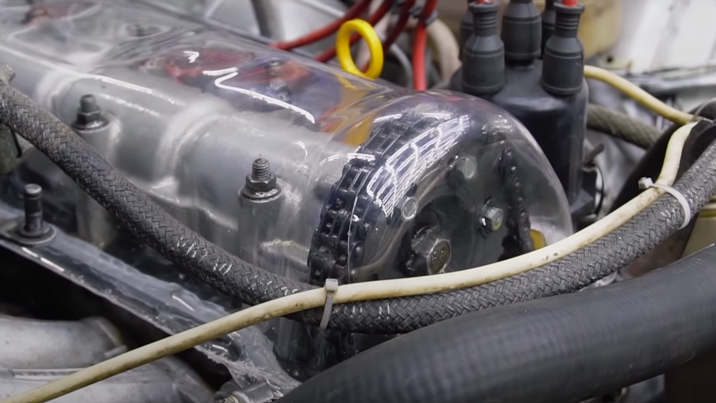 Transparent Oil Pan and Valve Cover Let You Peek Inside a Running Engine
