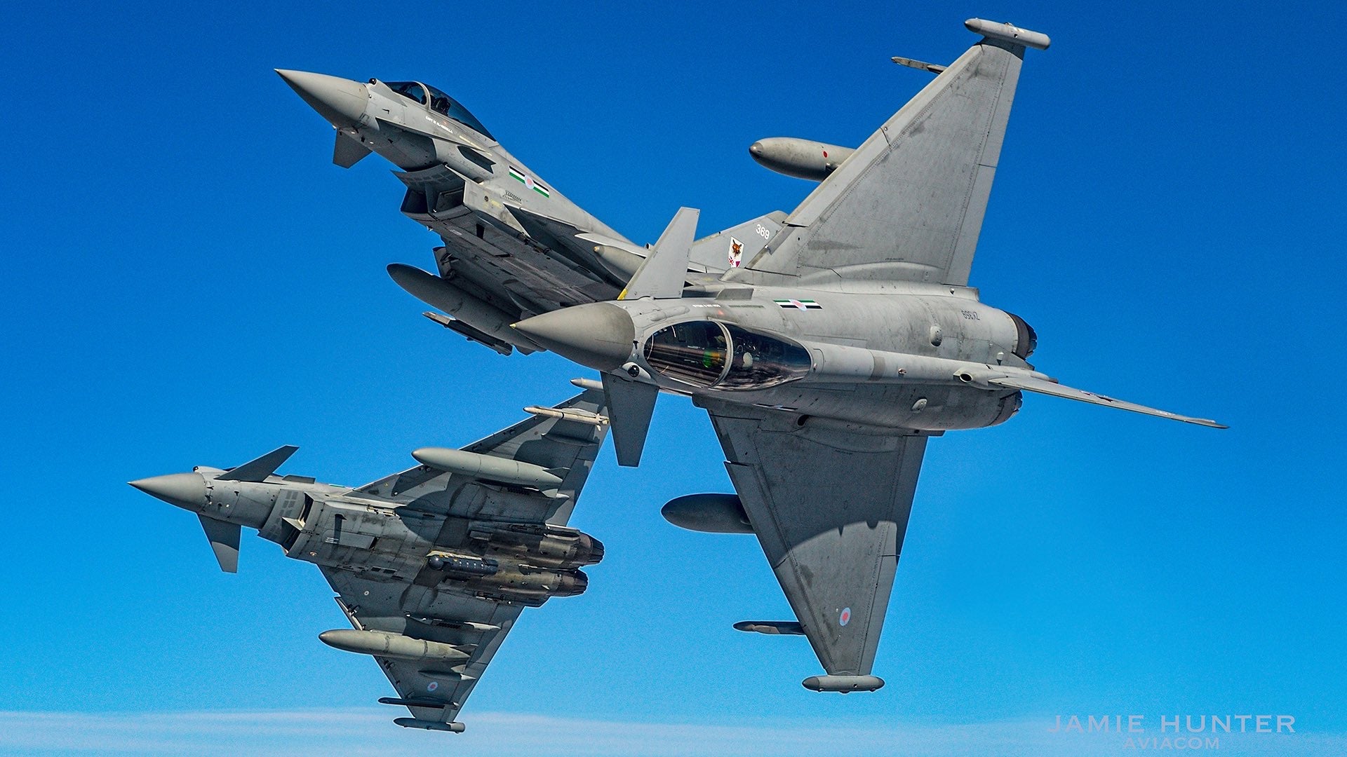 Découvrez cette superbe photo de l’escadron britannique des typhons qatari en action