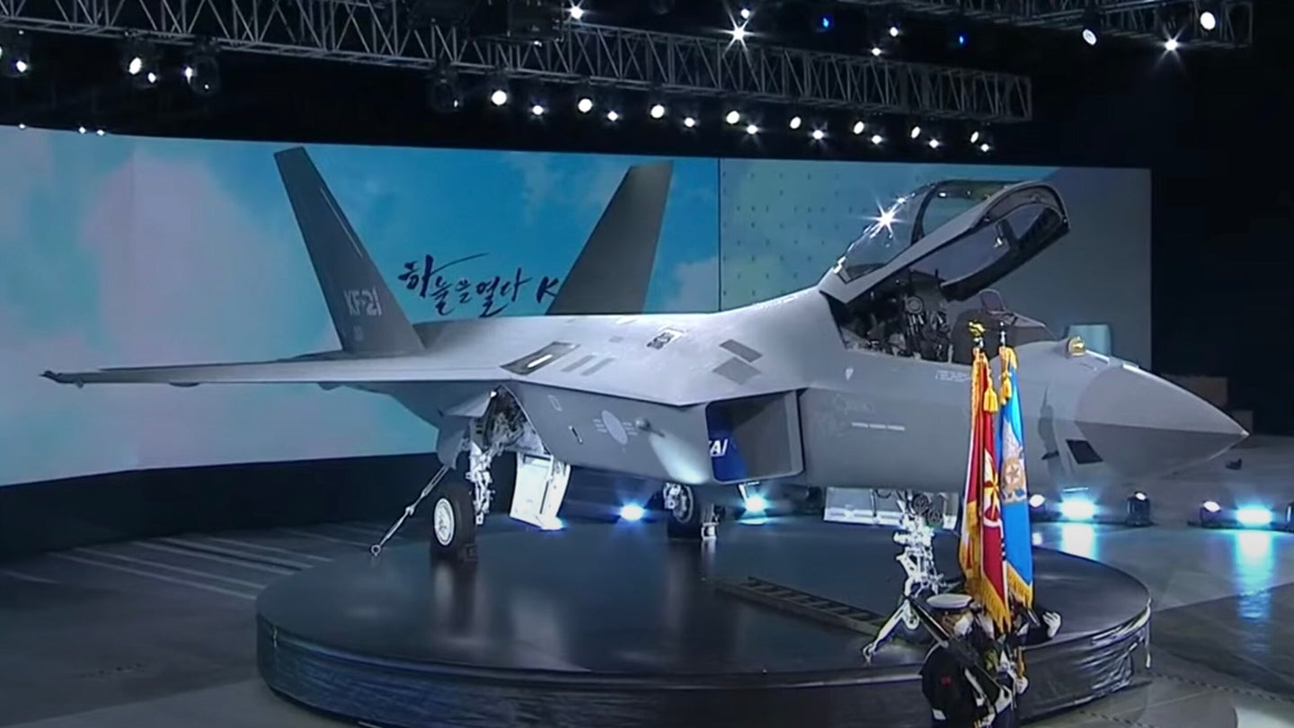 Meet South Korea&#39;s New KF-21 &quot;Hawk&quot; Indigenous Fighter