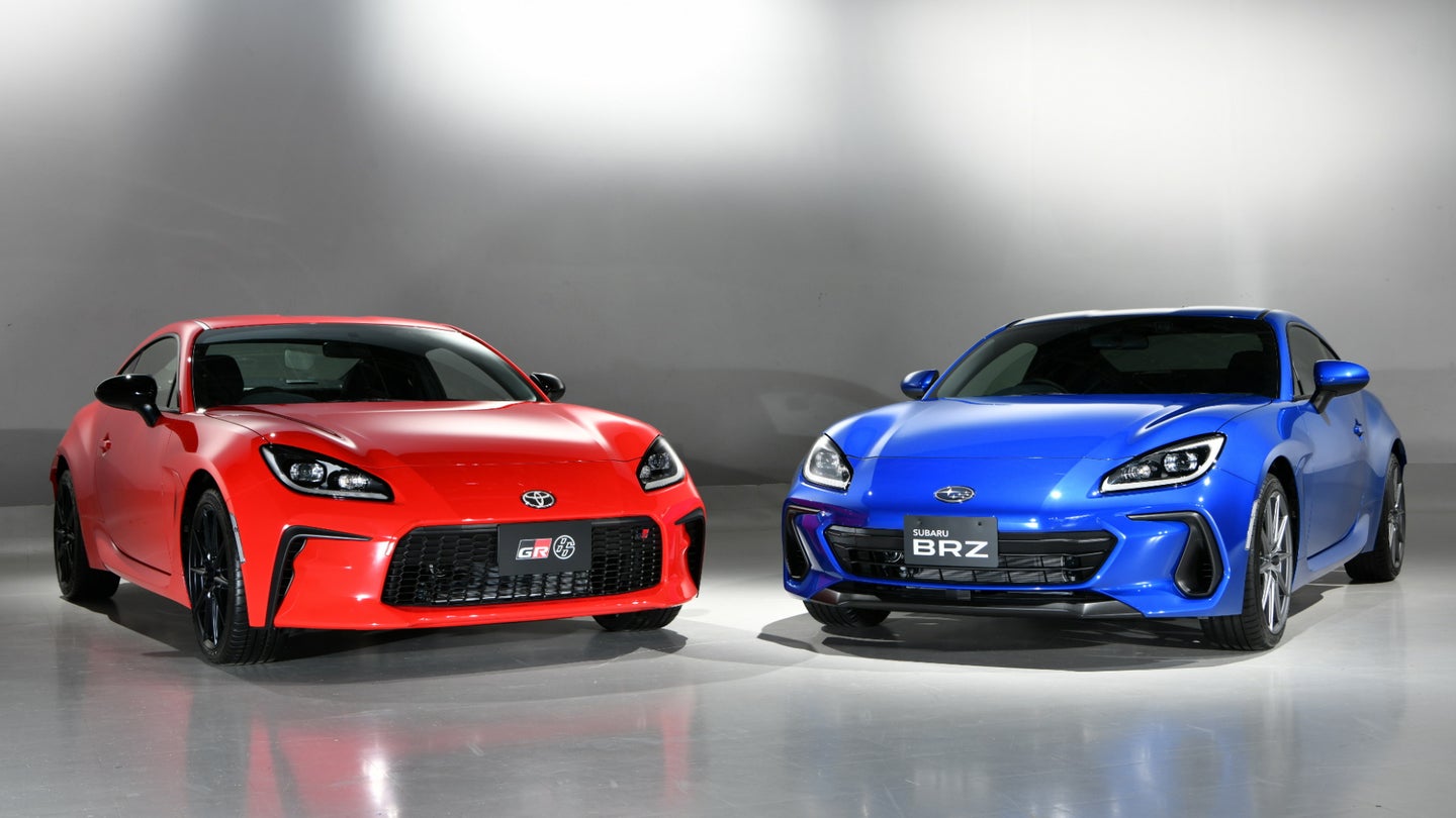 Here Are the Differences Between the 2022 Toyota GR 86 and New Subaru BRZ