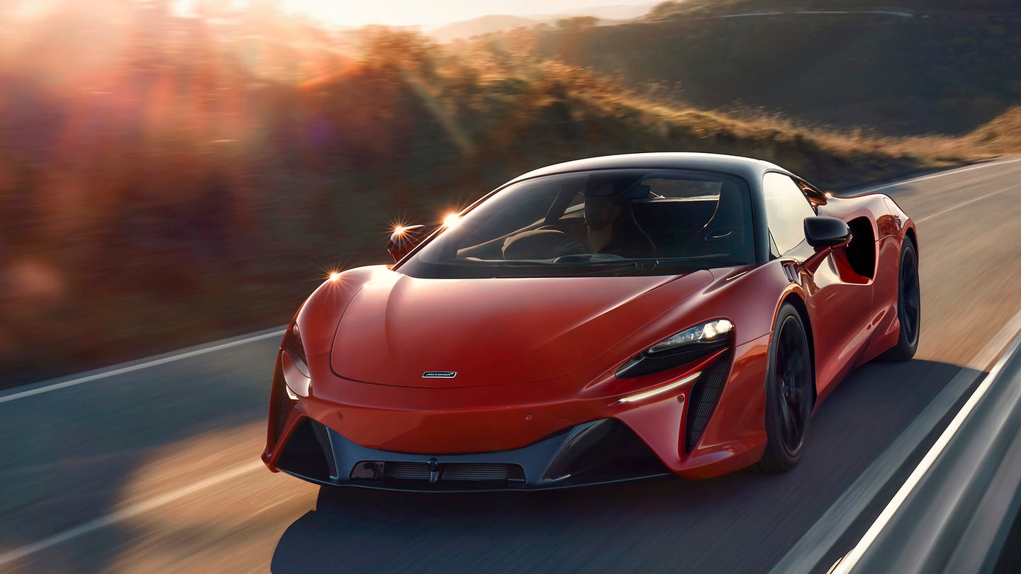 The 2022 McLaren Artura’s All-New V6 Is a Wonder in Packaging and Weight-Saving