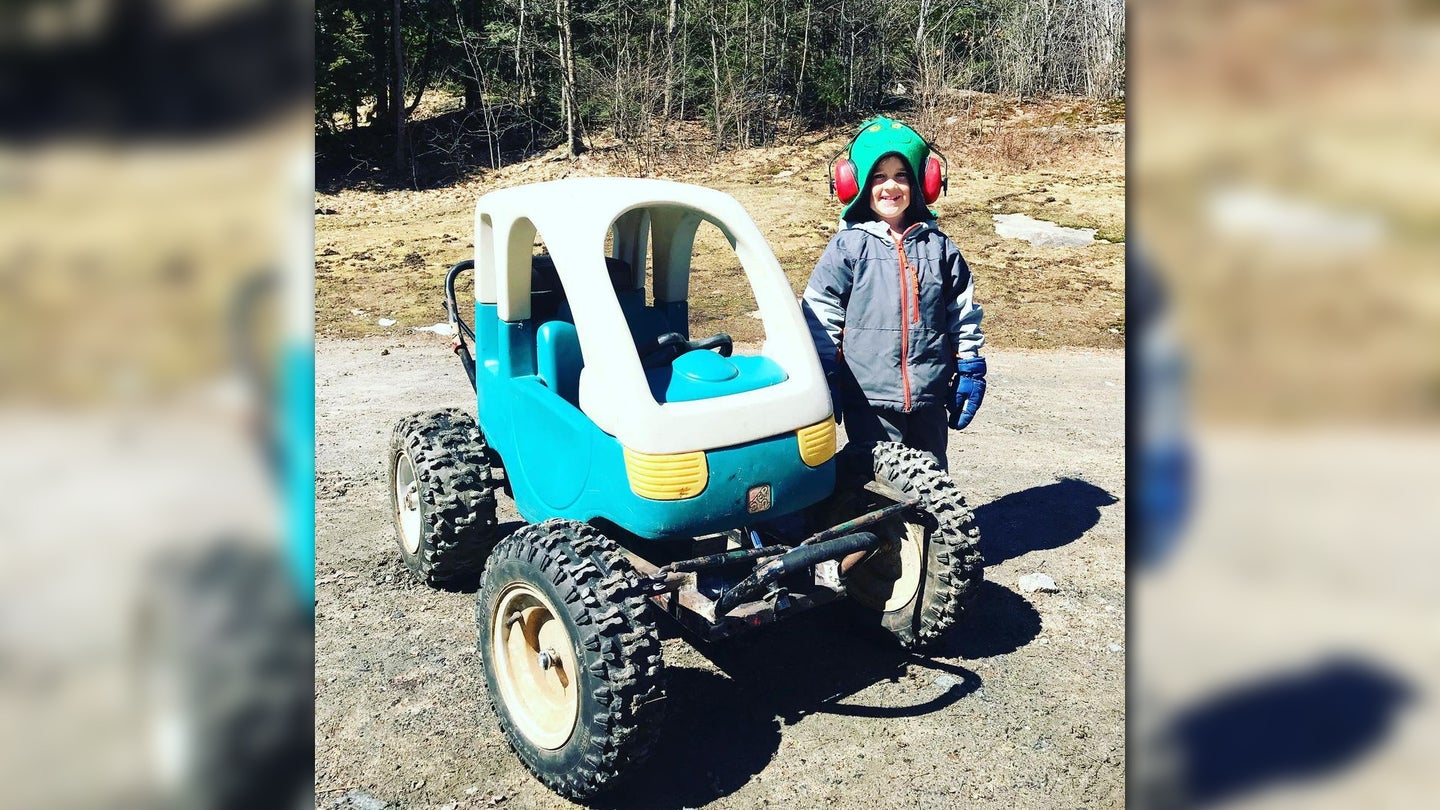 Handy Uncle Turns Little Nephew’s Busted Ride-On Car Into Drivable Off-Road UTV