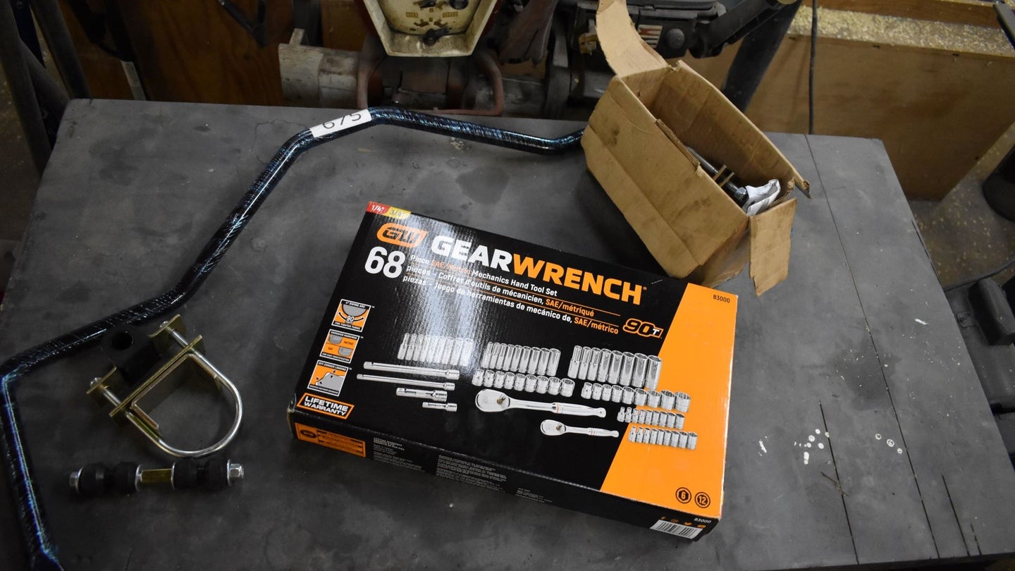 Showcasing sway bar and Gearwrench set