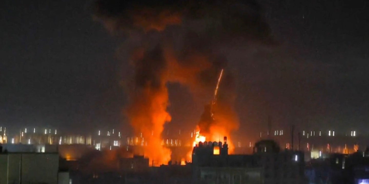 Gaza Ceasefire Breaks As Israeli Airstrikes Follow Incendiary Balloon Attacks
