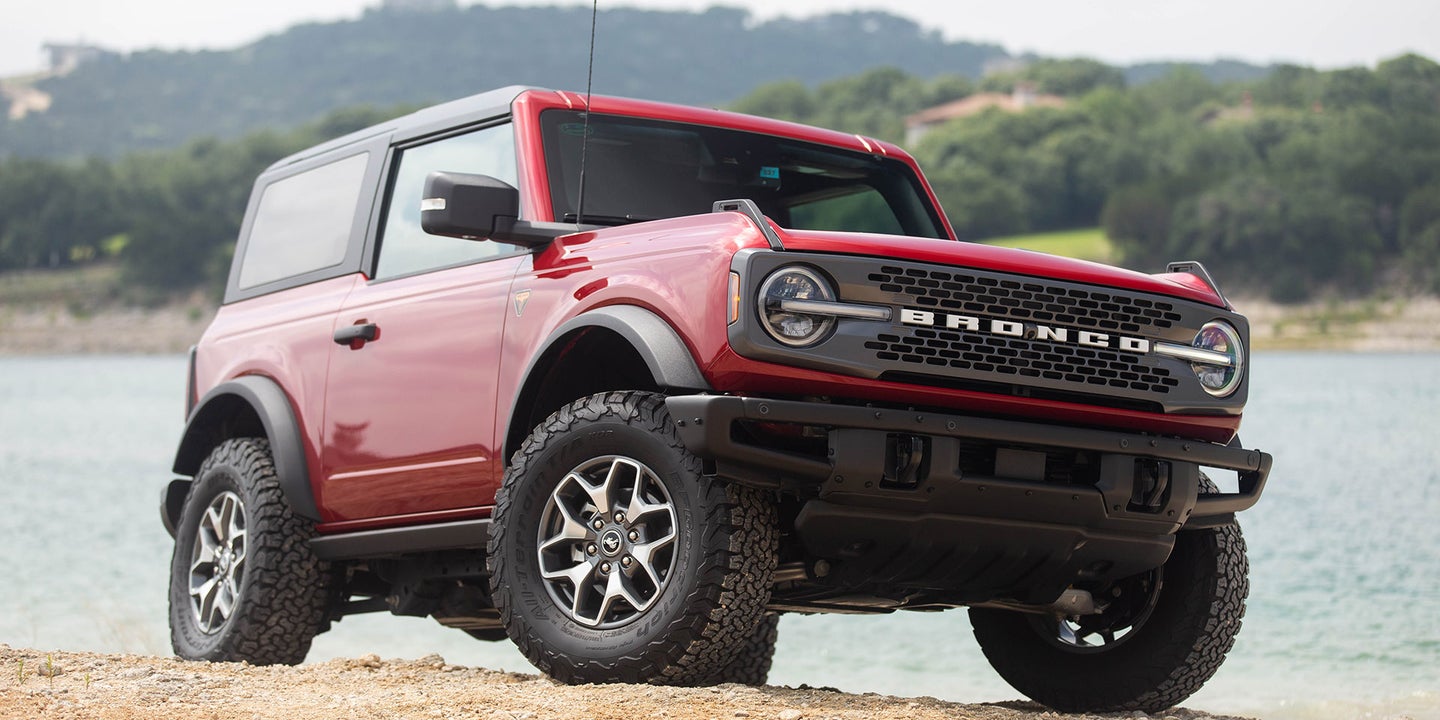 2021 Ford Bronco Review: A New Off-Road God Is Born