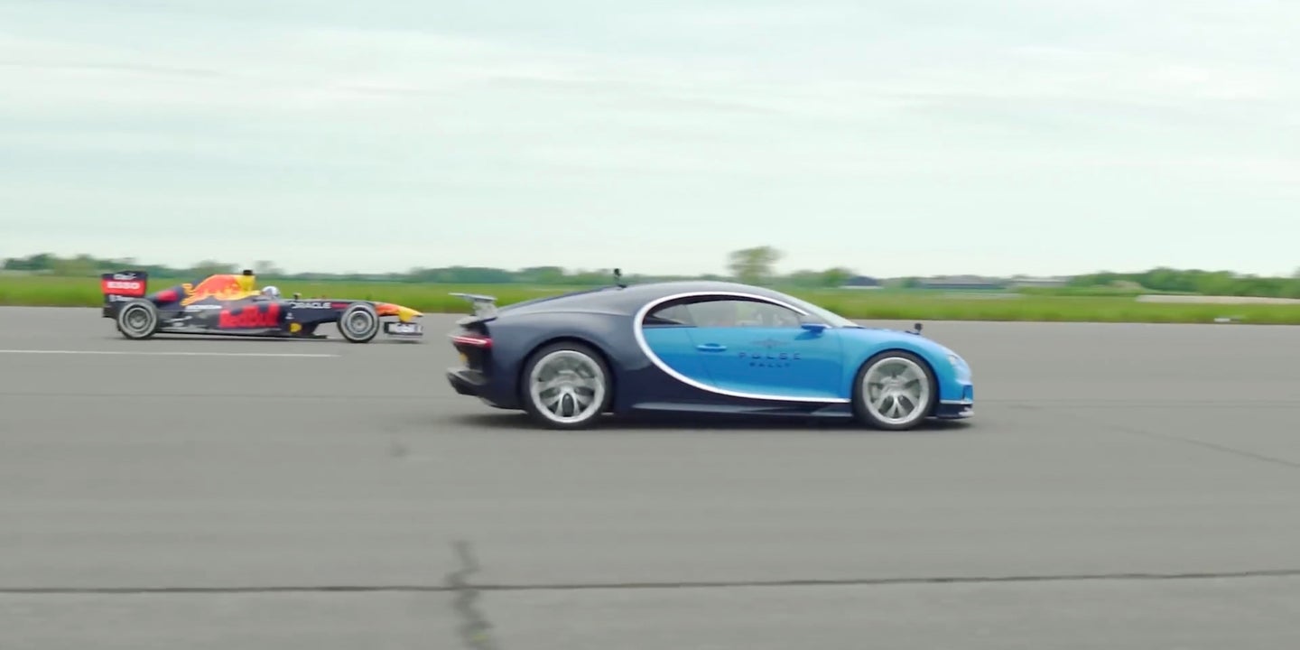 Bugatti Chiron vs. F1 Car Is a Closer Drag Race Than You’d Expect