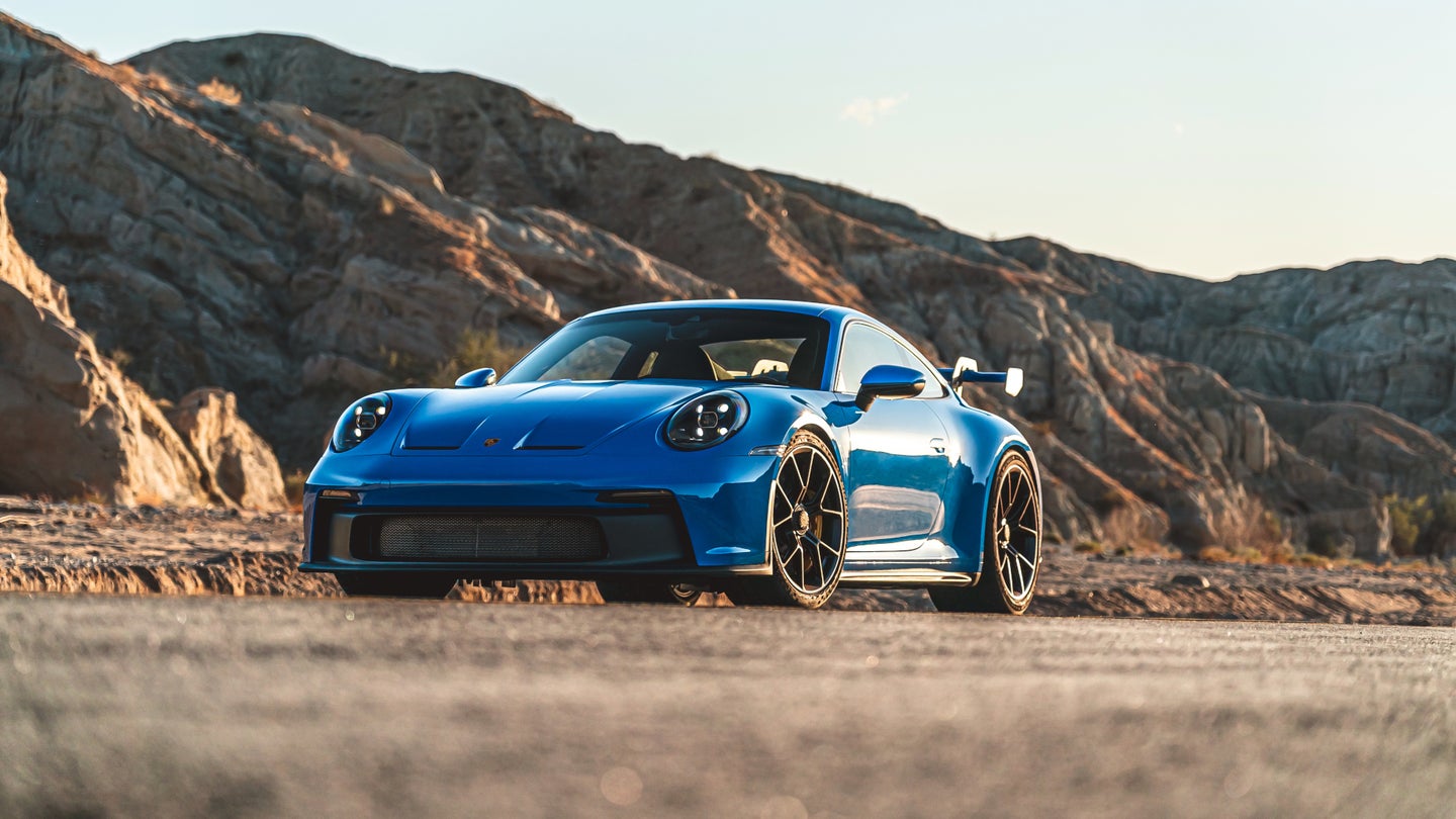 Manual Porsche 911 GT3 Will Be Sold in California After All