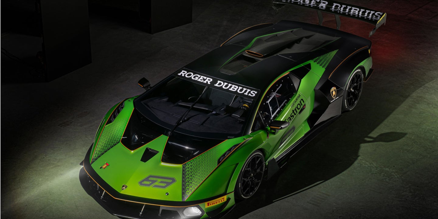 Lamborghini Essenza SCV12: The First Car You Can Buy With a FIA-Spec Carbon Fiber Rollcage