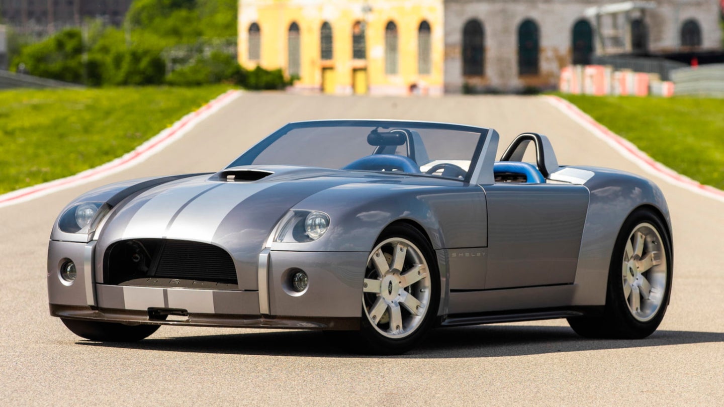 Ford&#8217;s V10 Shelby Cobra Concept Heading to Auction