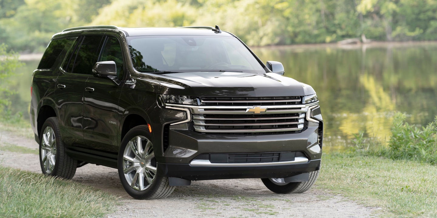 GM Drops Wireless Charging From 2021 Tahoe, Yukon SUVs Over Chip Shortage