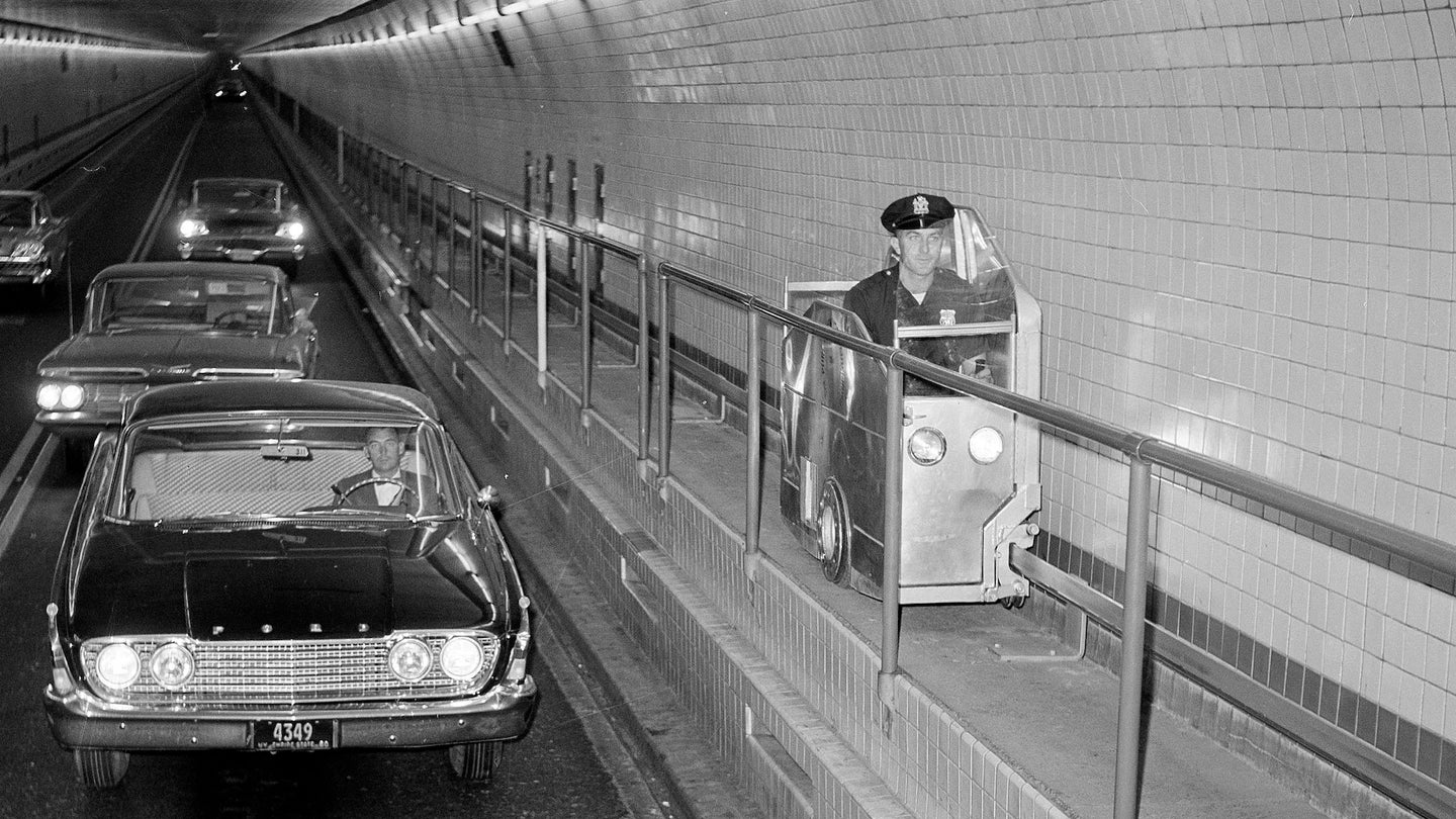 New York Police Used These Tiny &#8216;Catwalk Cars&#8217; to Patrol the City&#8217;s Tunnels