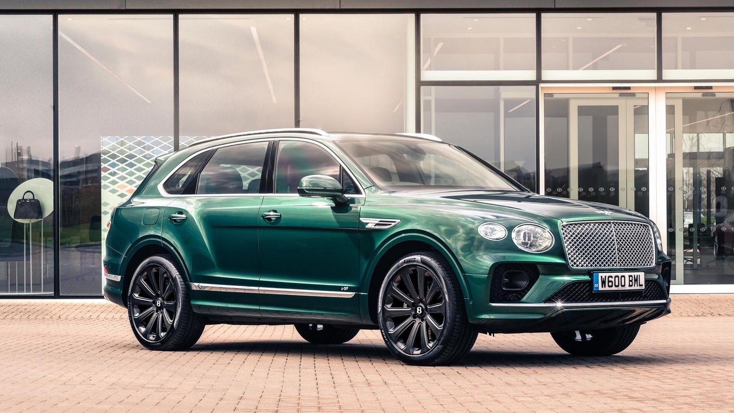 At Least the Bentley Bentayga’s New 22-Inch Carbon Fiber Wheels Are Light