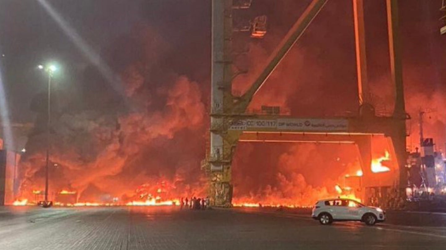 Huge Explosion Rocks Dubai&#8217;s Jebel Ali Port Sparking Large Fire (Updated)