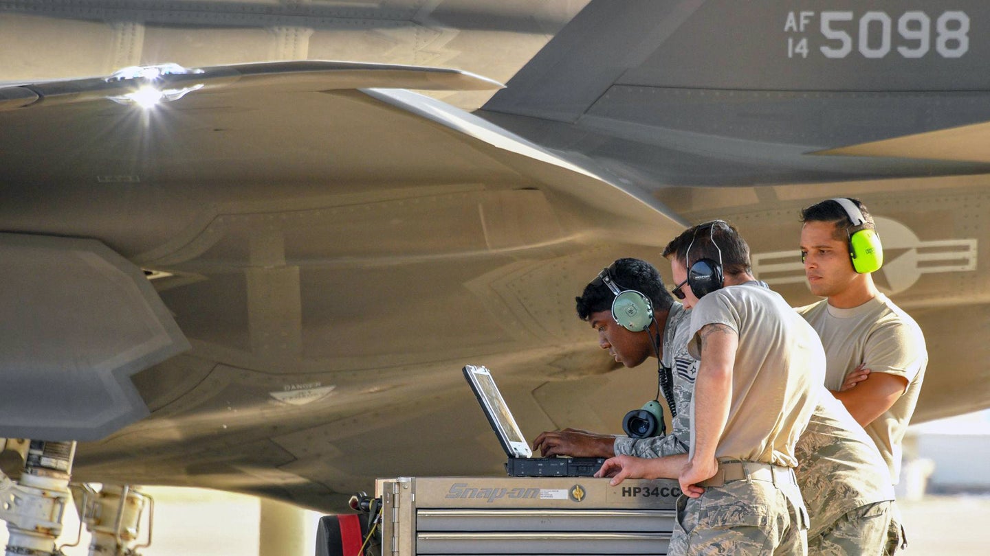 USAF cyber F-35