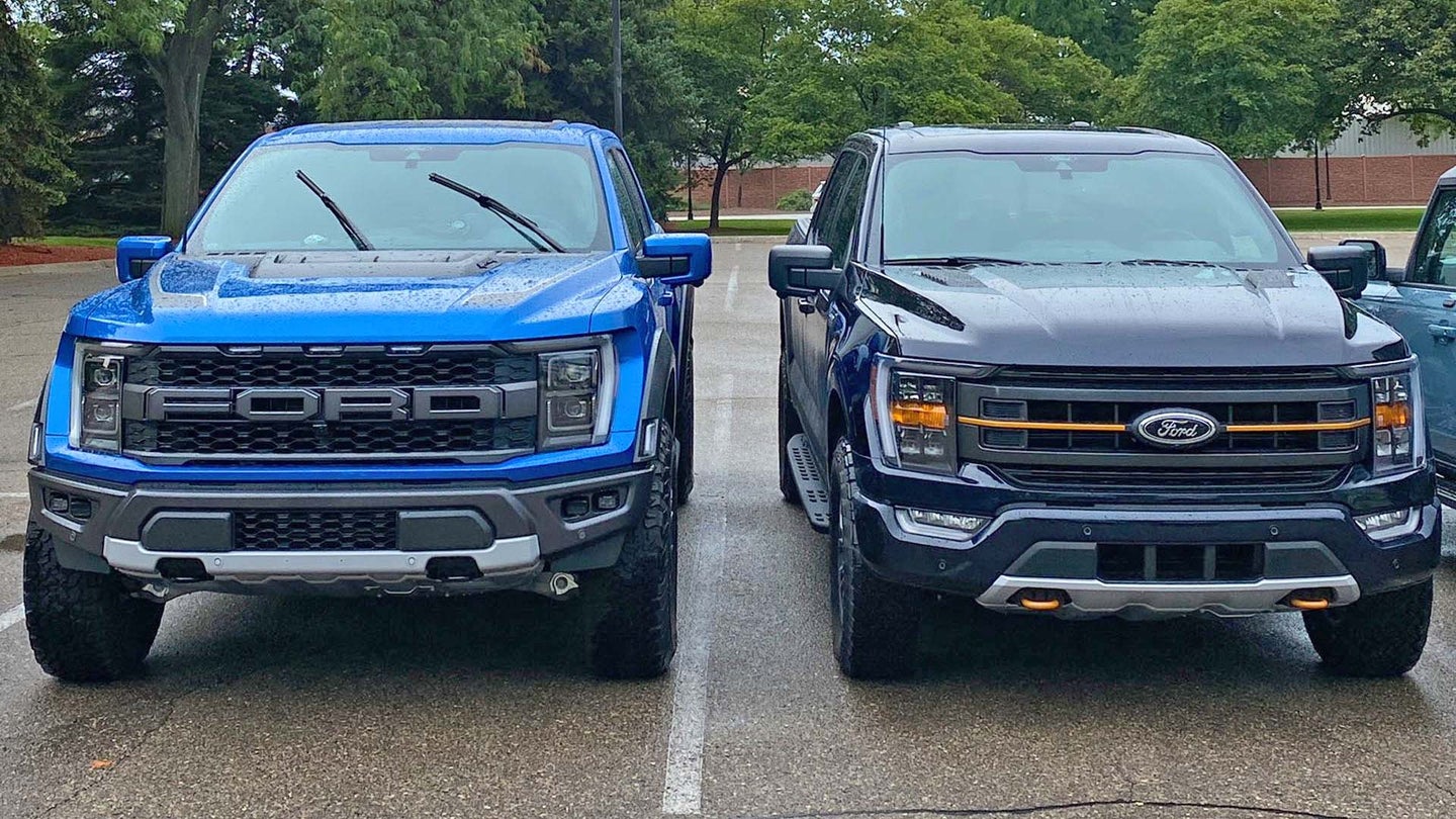 Here’s How the Ford F-150 Tremor Stacks Up Next to a Raptor