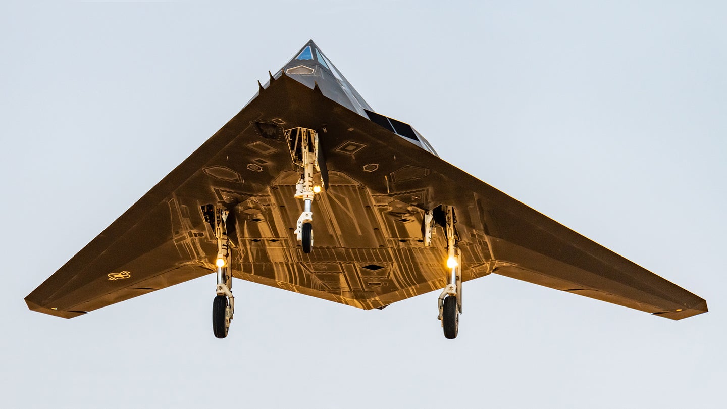 Behold F-117s On Their Historic Deployment To Fresno In These Stunning Shots