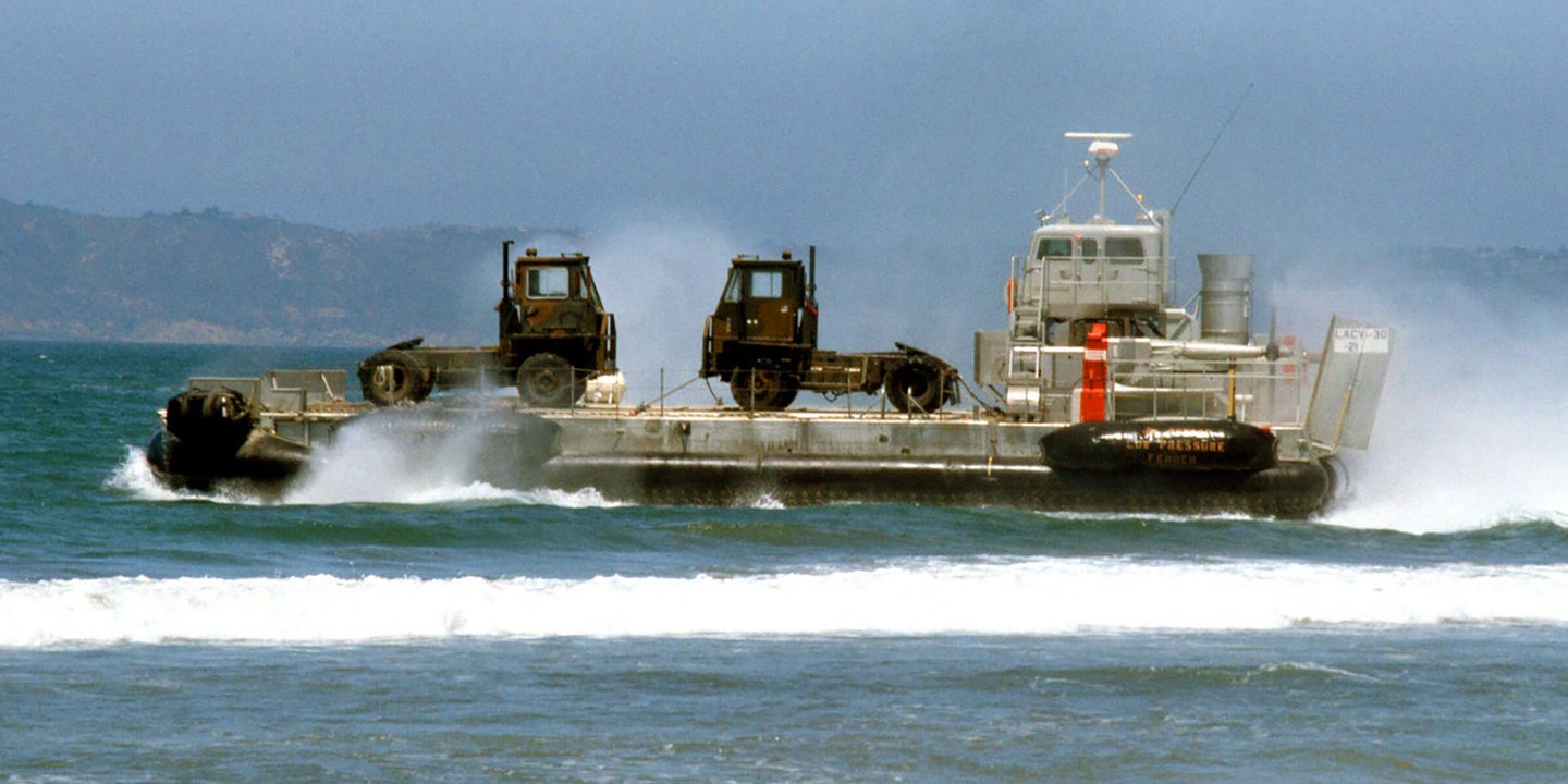 The Army Acquired Its Own Hovercraft In The 1980s. It Didn&#8217;t Go Well.