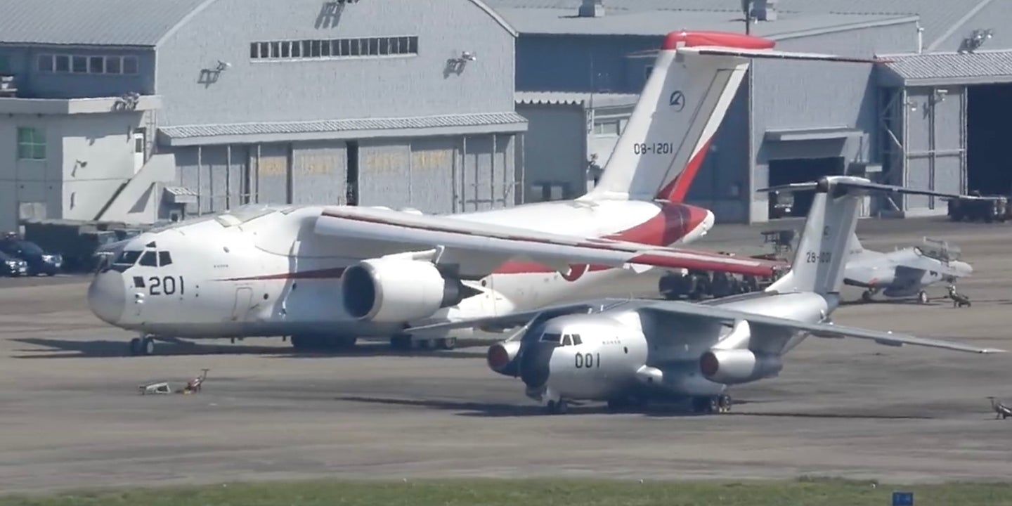 Japan&#8217;s C-2 Cargo Jet Absolutely Dwarfs The C-1 It Was Developed From In This Viral Video