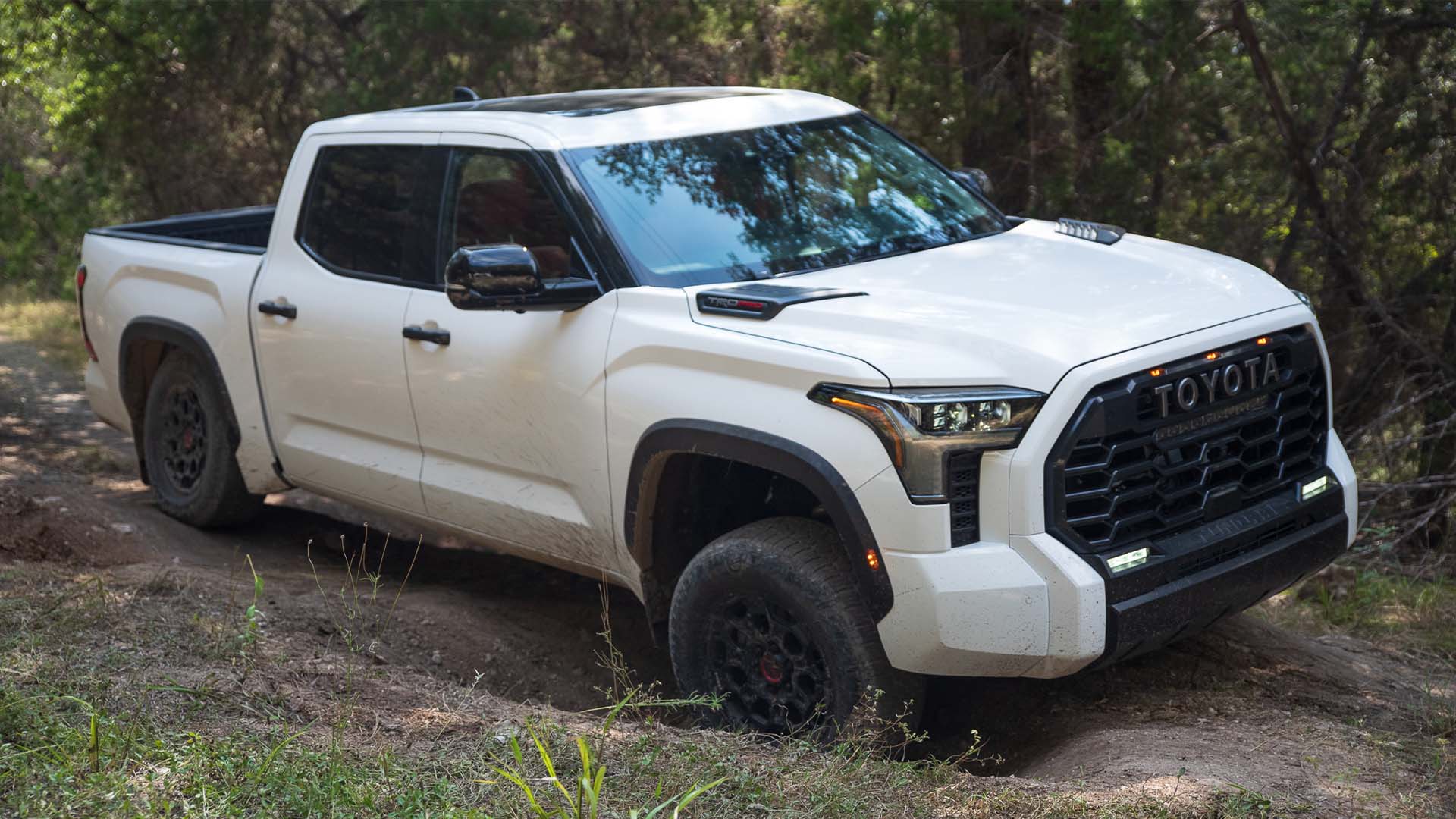 What Makes the 2022 Toyota Tundra TRD Pro a Better OffRoader From the