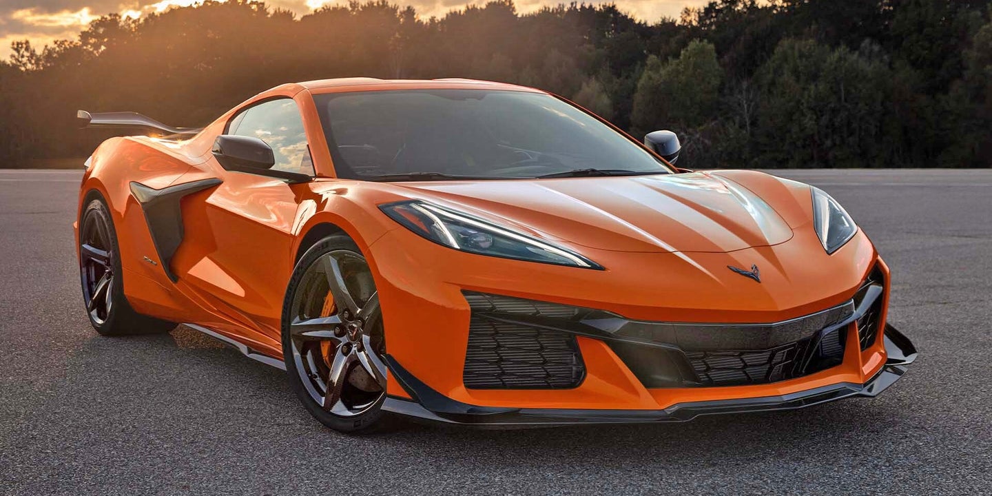2023 Chevy Corvette Z06: 670 HP From a Naturally Aspirated, Flat Plane V8