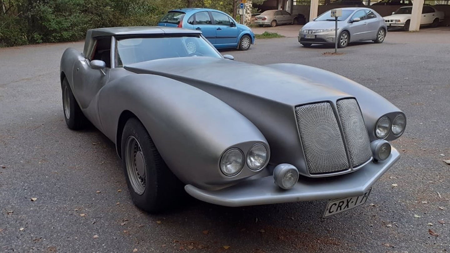 You Can Buy This Custom Corvette With a Truly Ridiculous Grille