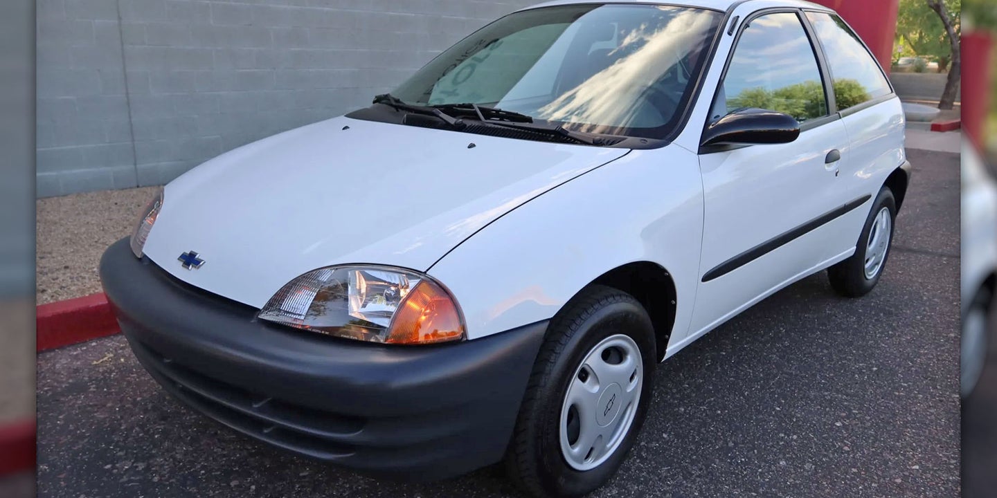 A 400-Mile 2000 Chevy Metro Is Worth $18,200, Apparently