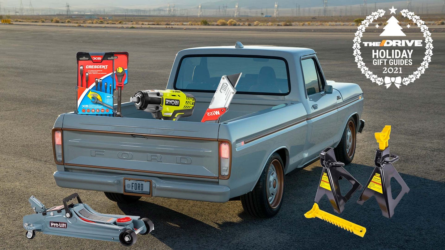The 10 Best Gifts for the Shadetree Mechanic