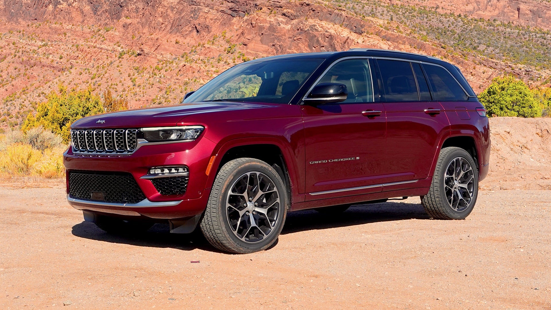 Jeep Grand Cherokee First Drive Review: Still the Defining Rugged-Luxury SUV