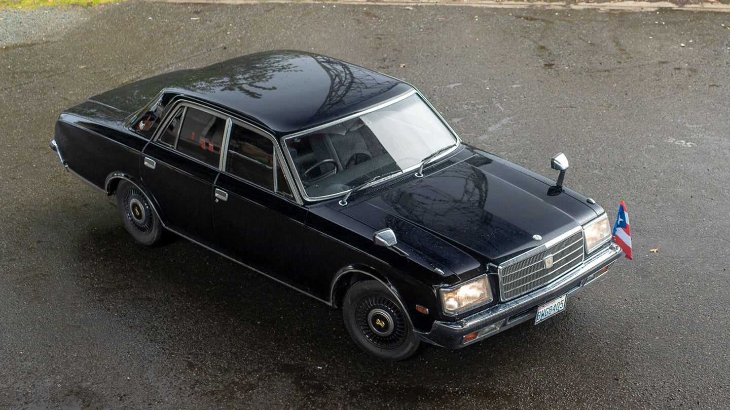 1995 Toyota Century Review: JDM Elegance Without the Flashy Opulence