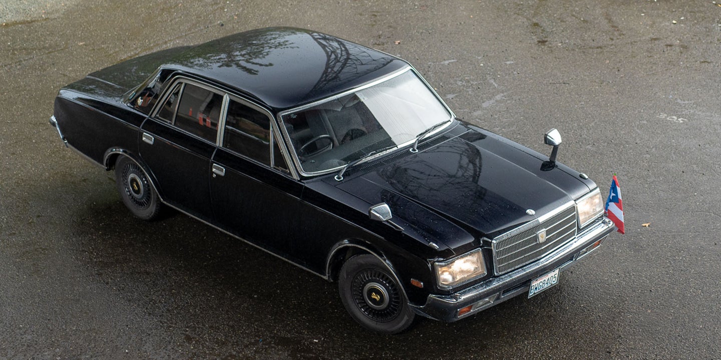 1995 Toyota Century Review: JDM Elegance Without the Flashy Opulence
