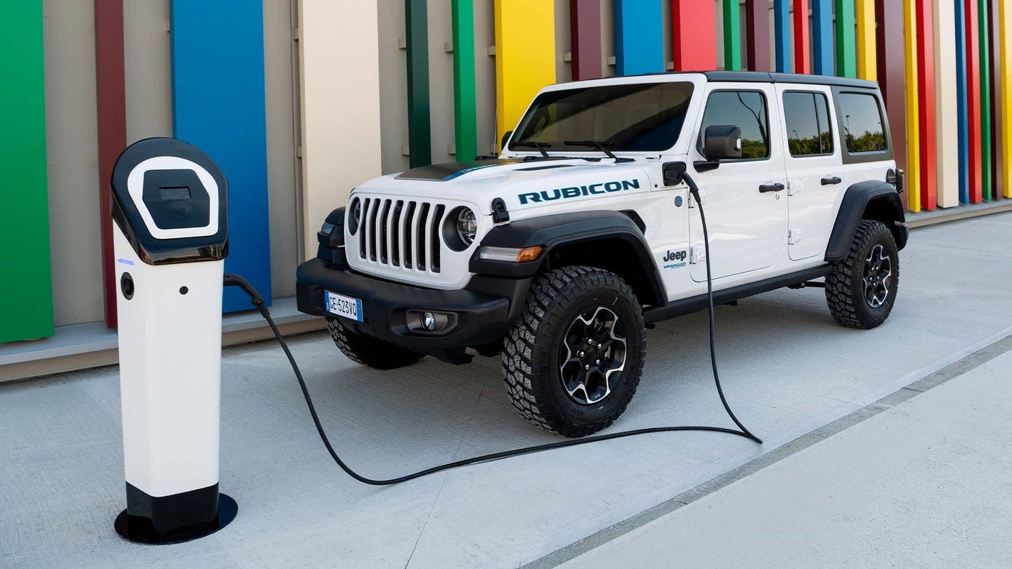 The 2022 Jeep Wrangler Is Exclusively a Plug-In Hybrid in Europe