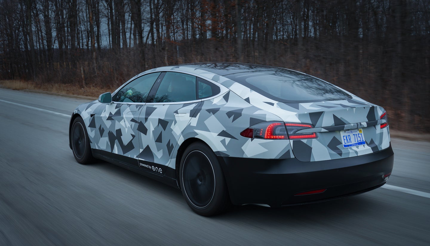 Tesla Model S Goes 752 Miles on Startup&#8217;s Battery Swap