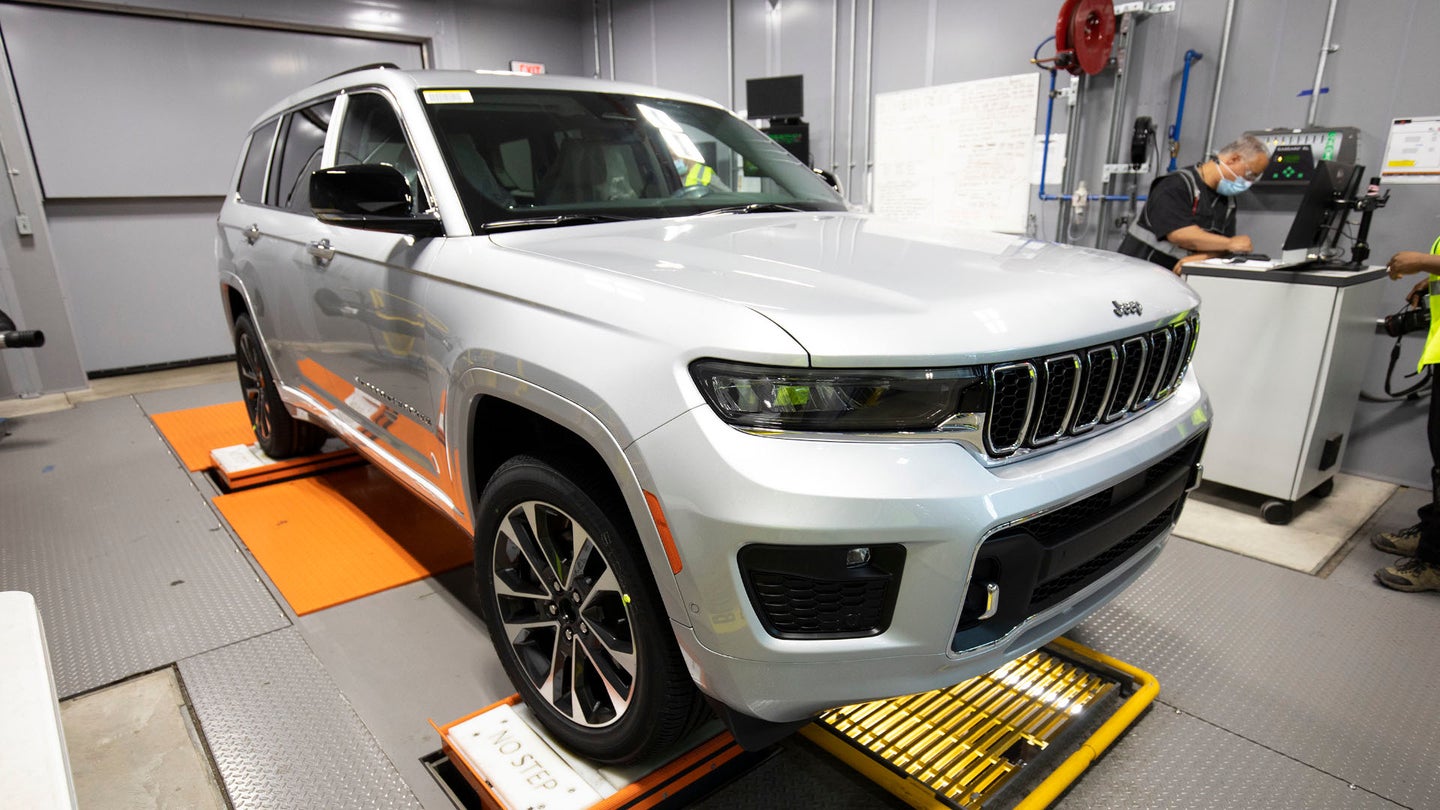 Jeep Still Trying to Fix ‘Objectionable’ Smell Coming From Detroit Plant